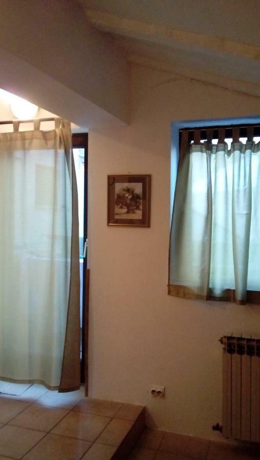 Apartmani Zlatko พูลา ภายนอก รูปภาพ